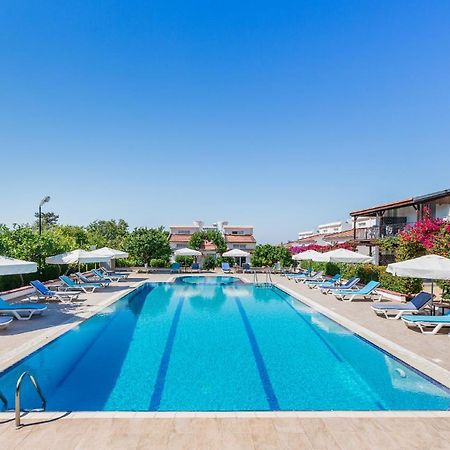 Hotel Citrus Tree Gardens Karavas  Zewnętrze zdjęcie