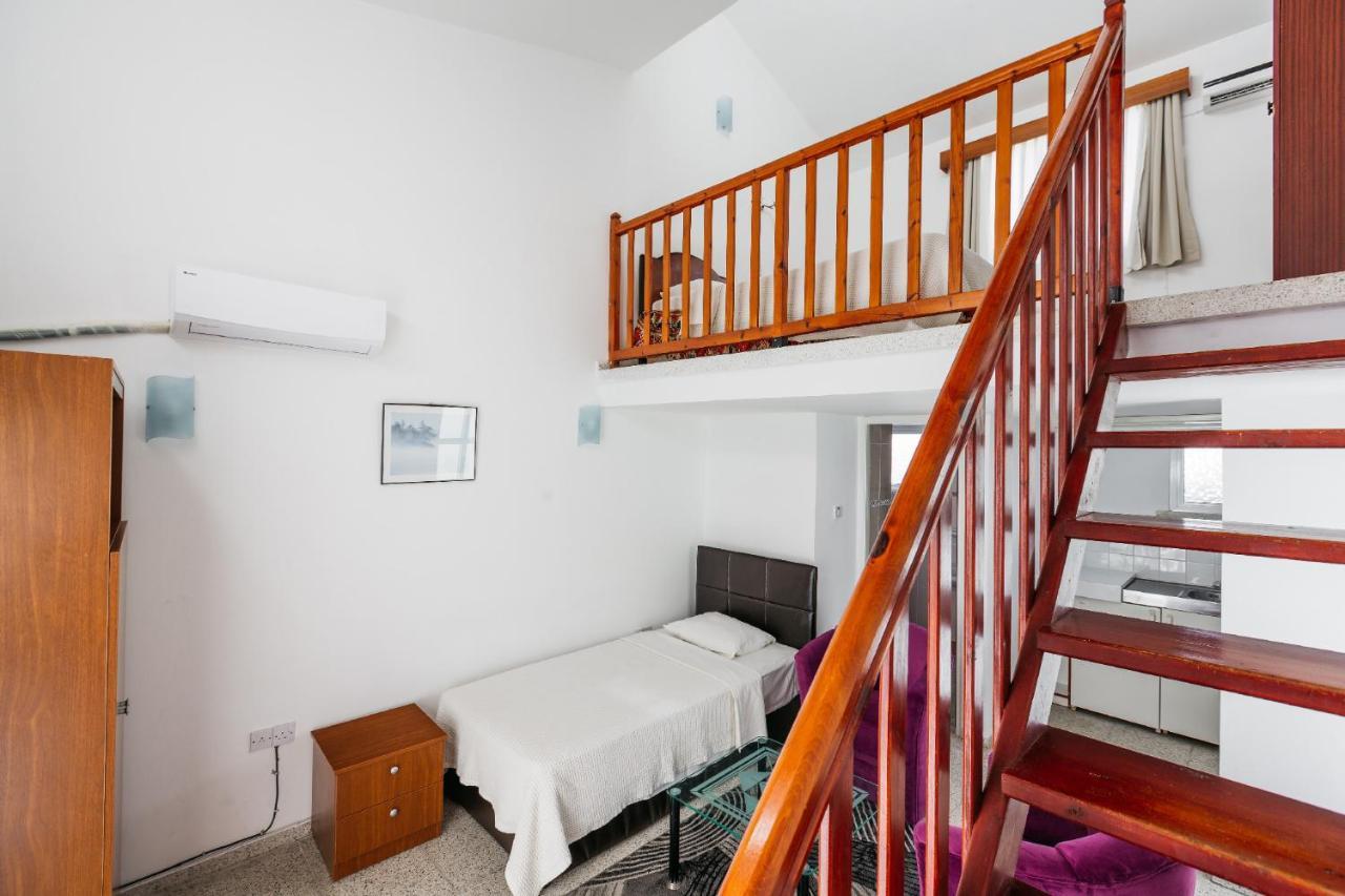 Hotel Citrus Tree Gardens Karavas  Zewnętrze zdjęcie