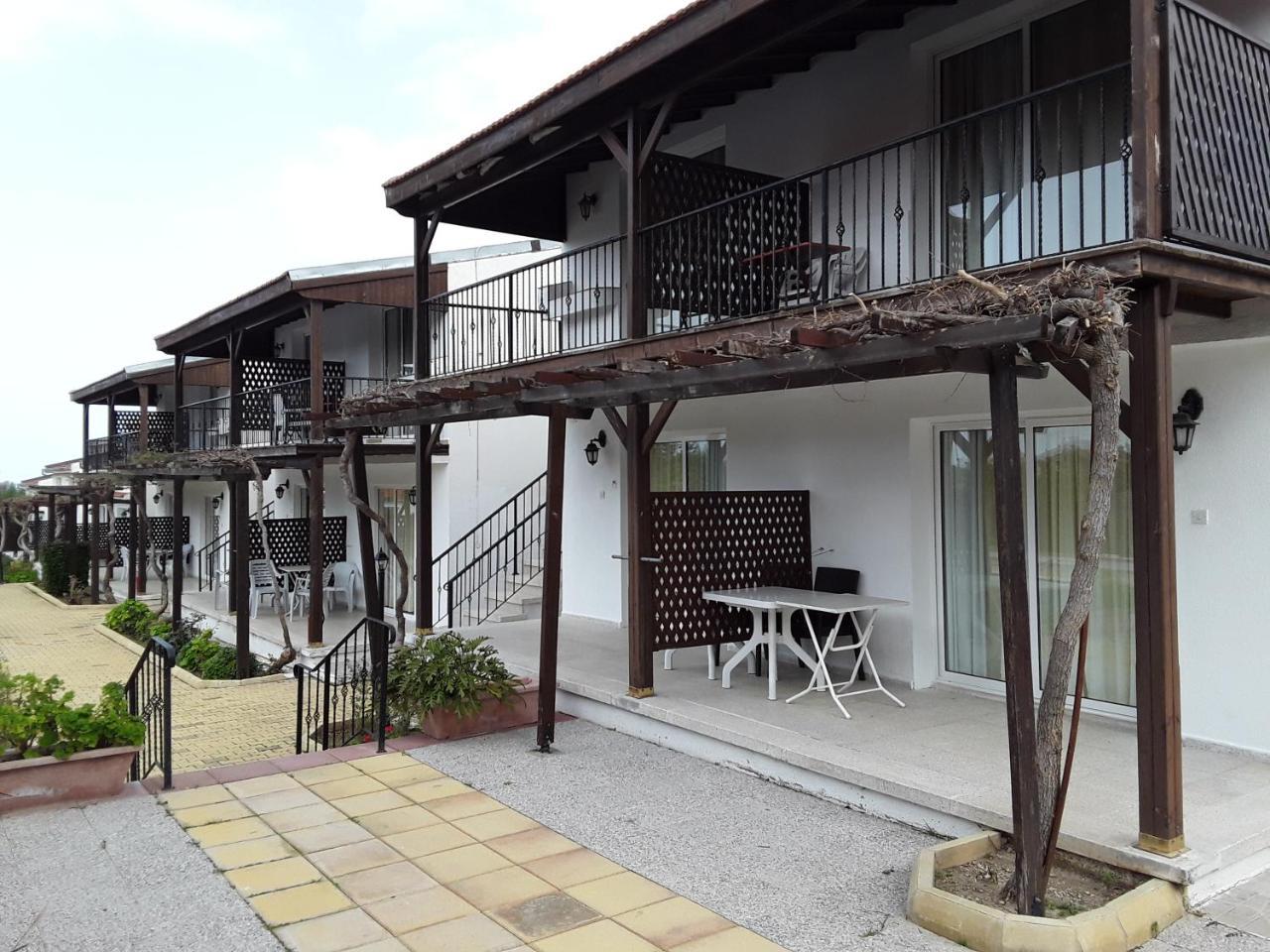 Hotel Citrus Tree Gardens Karavas  Zewnętrze zdjęcie